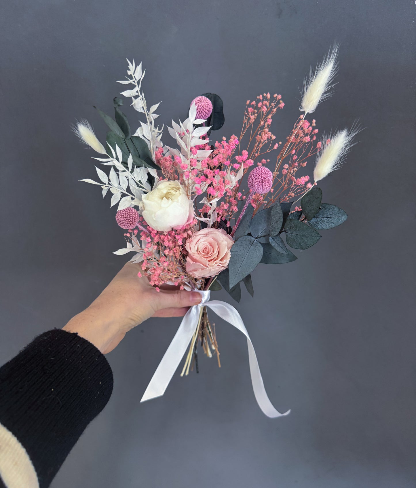 Zara dried flower bouquet