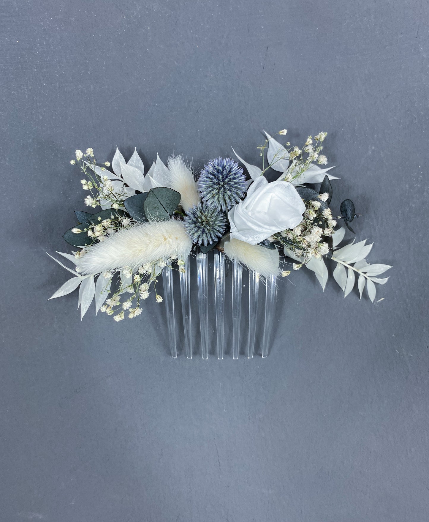 Laurel dried flower comb