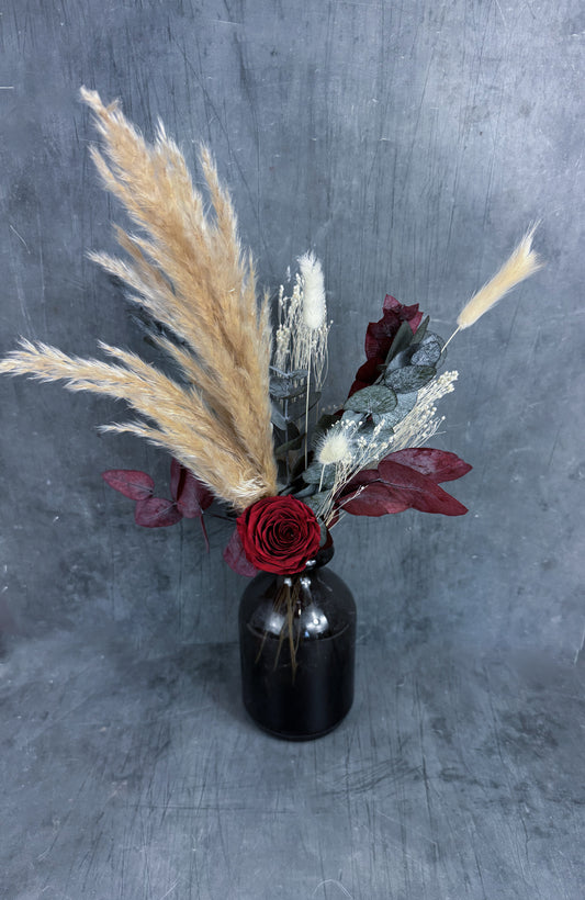 Yasmine Dried Flower Arrangement