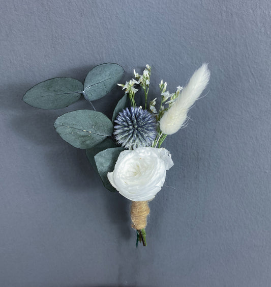 Margot dried flower buttonhole